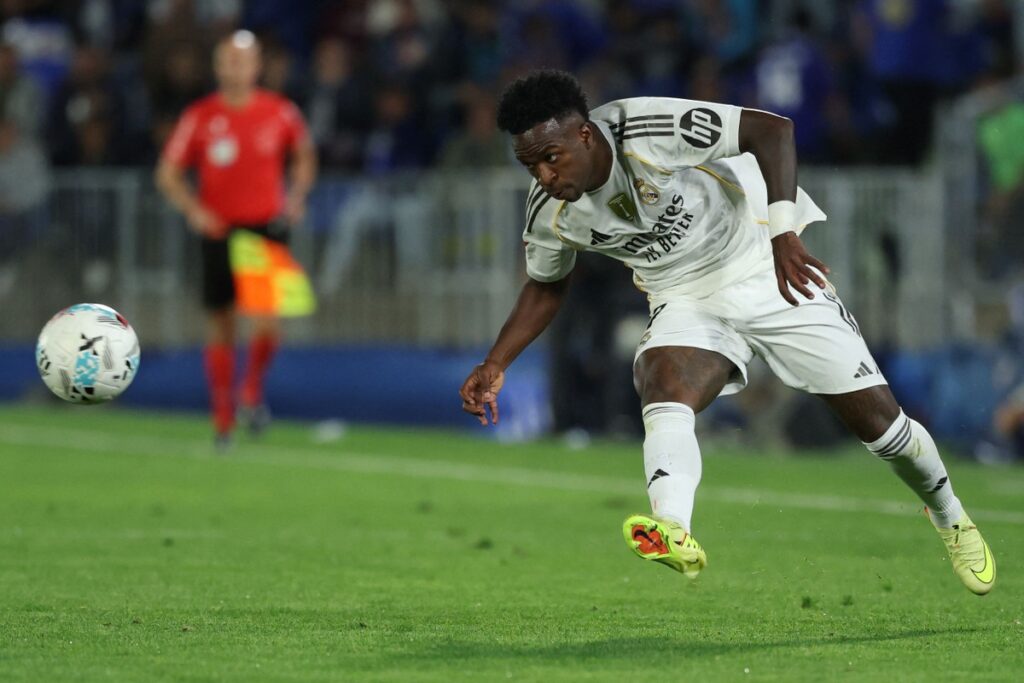 Ex-treinador do Barcelona Alerta sobre Comportamento de Vini Jr.: ‘Não é um Bom Exemplo’ Imagem do artigo