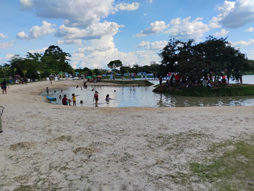 Contaminação por E. coli na Água da Prainha do Porto das Águas em Sorocaba: Risco de Hepatite A