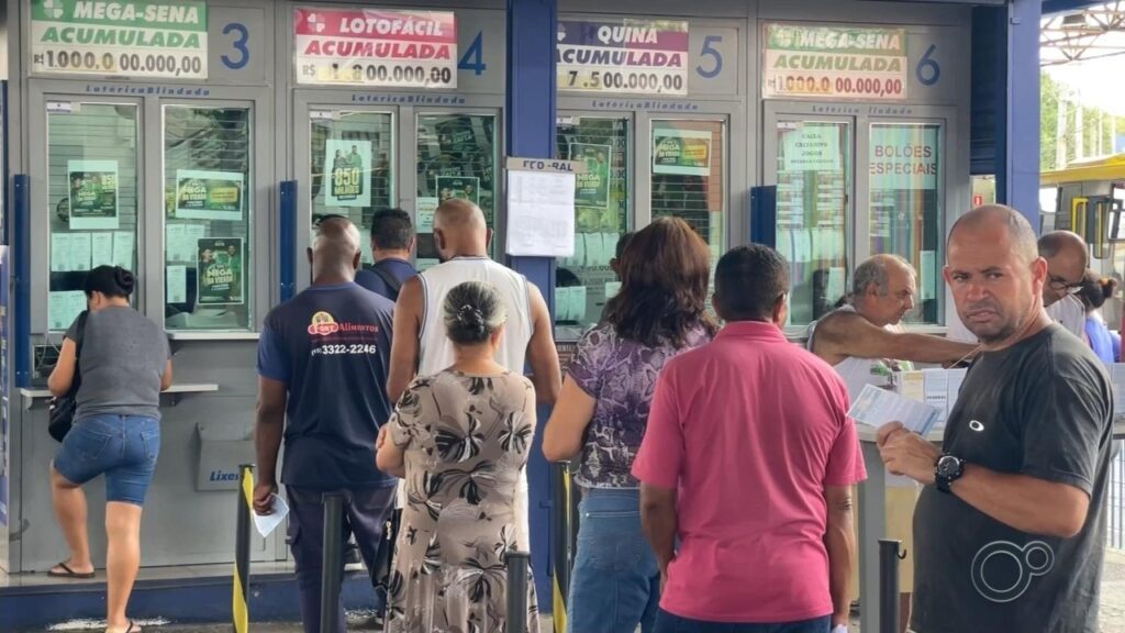 Mega da Virada: Atração de Clientes nas Lotéricas de Cerquilho e Sorocaba