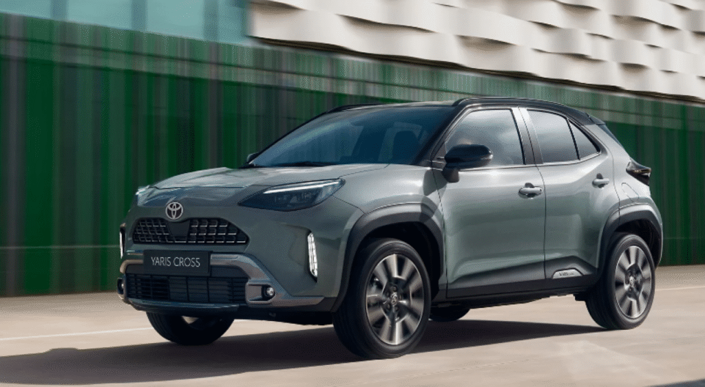 Toyota Yaris Cross Híbrido: SUV Eficiente com Consumo de 25 km/l e Preço Atraente Toyota Yaris Cross Híbrido: SUV Eficiente com Consumo de 25 km/l e Preço Atraente