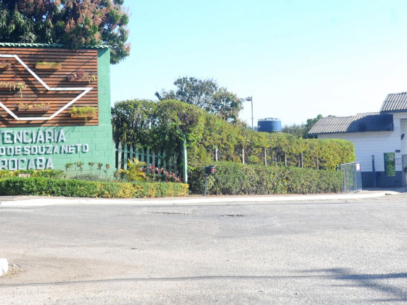 Visitas Suspensas na Penitenciária II de Sorocaba por Suspeita de Intoxicação Alimentar Visitas Suspensas na Penitenciária II de Sorocaba por Suspeita de Intoxicação Alimentar