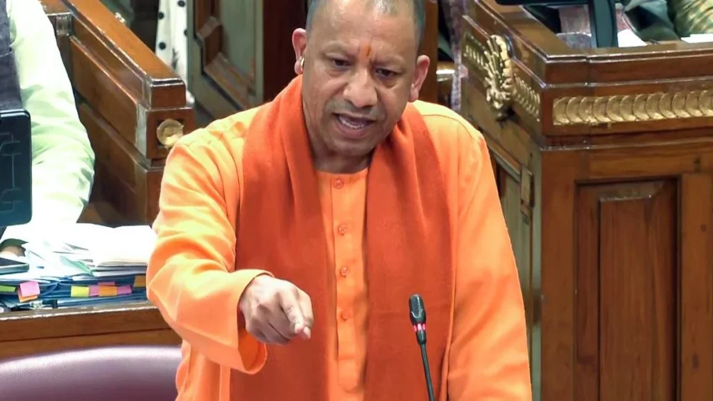 Yogi Adityanath Impulsiona Mudança em Uttar Pradesh com Foco em Negócios Destemidos Yogi Adityanath Impulsiona Mudança em Uttar Pradesh com Foco em Negócios Destemidos