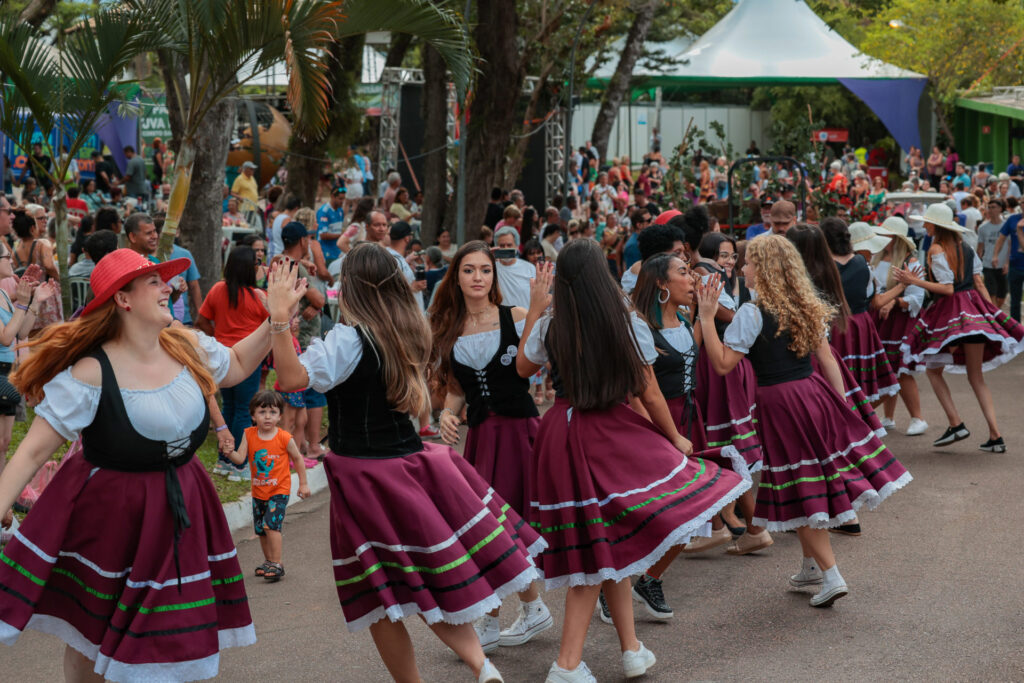 41ª Festa da Uva e 12ª Expo Vinhos Jundiaí: Celebração da Cultura e da Gastronomia