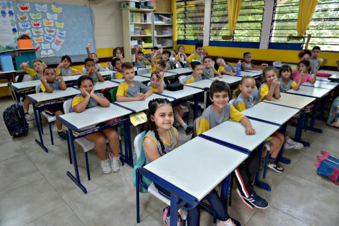 Alfabetização em São Paulo: 75% das Crianças Sabem Ler aos 7 Anos Alfabetização em São Paulo: 75% das Crianças Sabem Ler aos 7 Anos