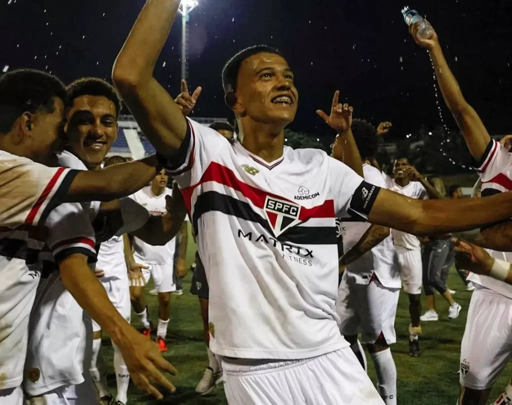 Copinha: Palmeiras Avança nos Pênaltis e São Paulo Garante Vitória de 2x0 na Segunda Fase