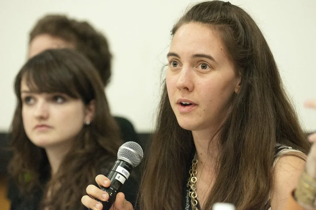 Expectativas Orçamentárias para 2026: Mais Investimento em Educação ou Resultados Efetivos?