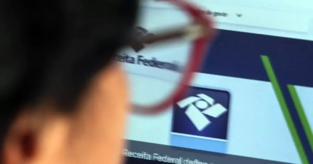 Leilão da Receita Federal: Carros e Joias em Oferta Atraente