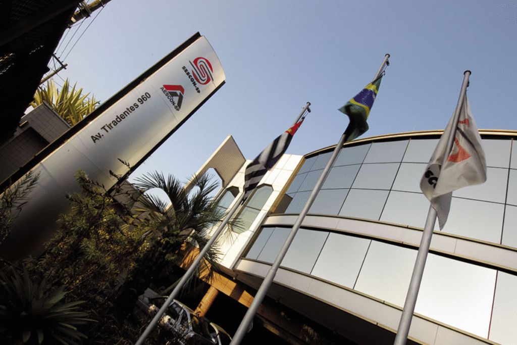 Sescon-SP Reage à Nova Tributação com Ação Judicial contra Aumento de Impostos