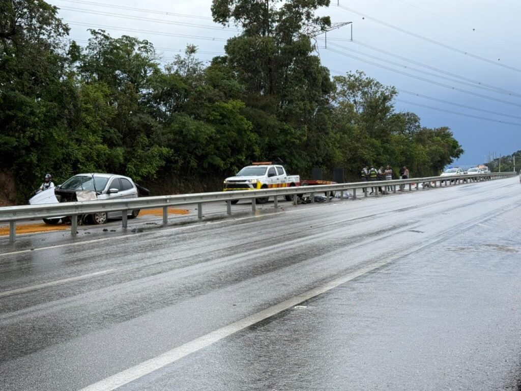Tragédia na Raposo Tavares: Duas Mortes e Três Feridos em Capotamento