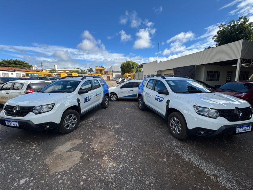 Valparaíso de Goiás Reforça Educação com Novos Veículos para a Rede Municipal