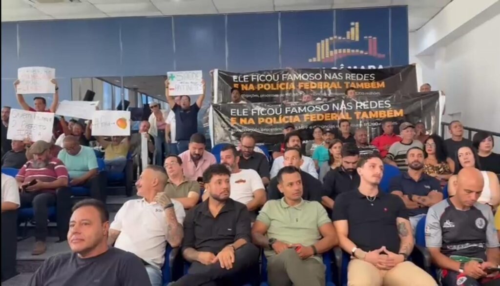 Câmara de Sorocaba Rejeita Abertura de Comissões Processantes Contra Rodrigo Manga