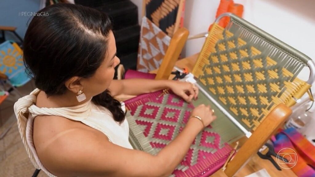 Como uma professora transformou cadeiras de praia em um negócio que fatura R$ 200 mil por ano