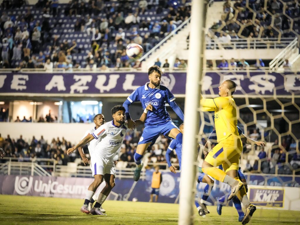 Desafio do São Bento: Estratégias para Evitar o Rebaixamento na A2 Desafio do São Bento: Estratégias para Evitar o Rebaixamento na A2