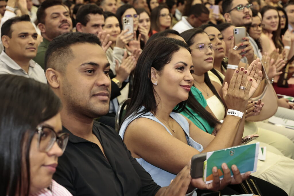 Governo do Ceará Convoca 1.311 Novos Profissionais para a Saúde em 2026