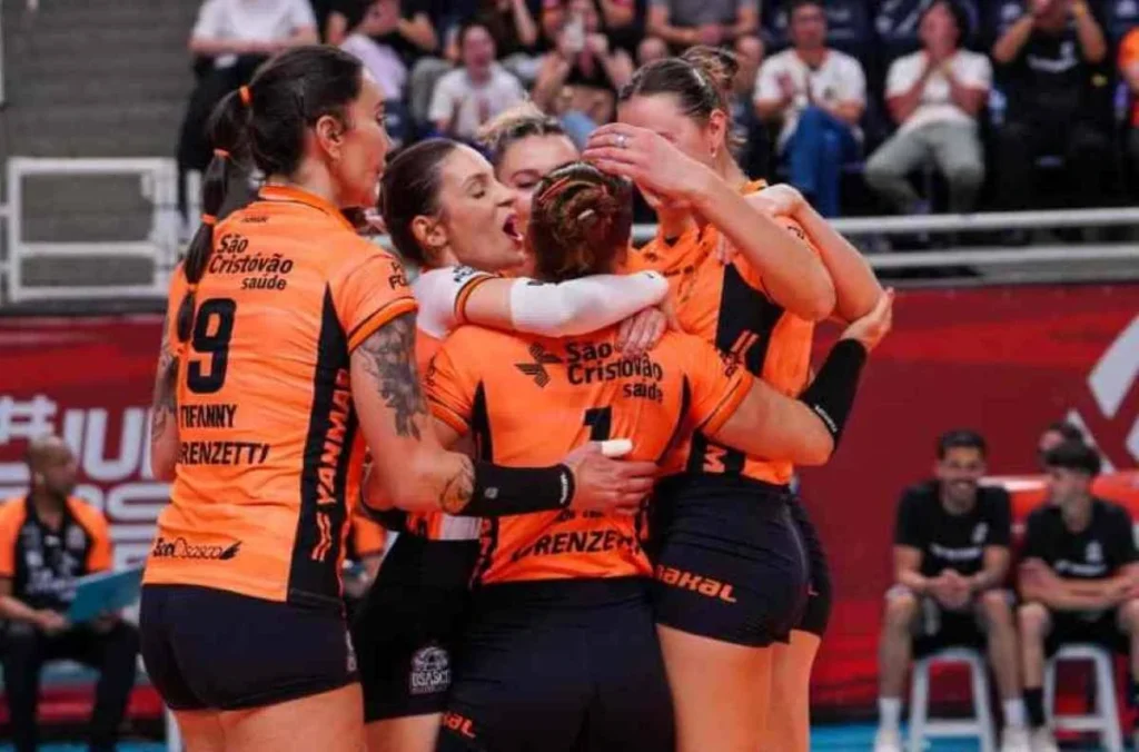 Osasco Vira o Jogo Contra Maringá e Se Aproxima do Minas na Superliga Feminina