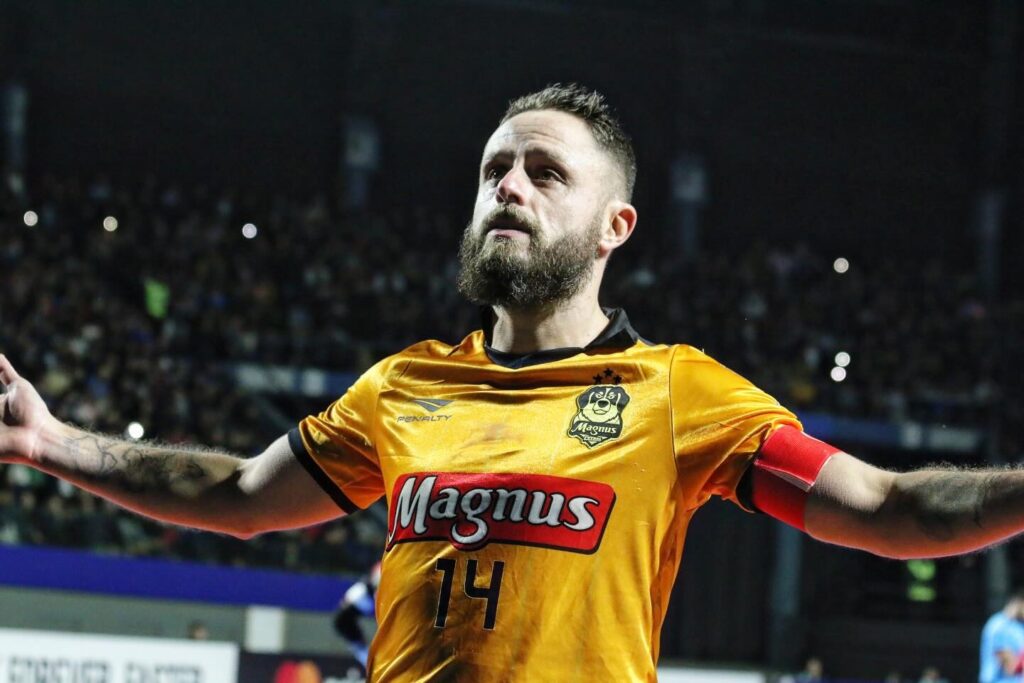 Rodrigo Capita: Uma Lenda do Futsal Alcança a Marca de 500 Gols pelo Sorocaba Rodrigo Capita: Uma Lenda do Futsal Alcança a Marca de 500 Gols pelo Sorocaba