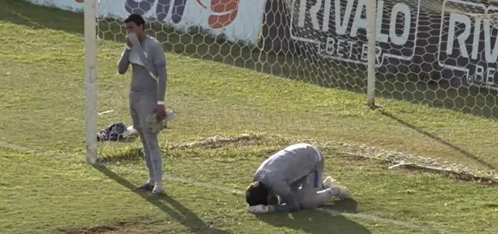 São Bento é rebaixado para a 3ª divisão de SP após derrota para o Taubaté