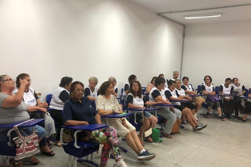 UFMS Oferece 3,2 Mil Vagas em Cursos Gratuitos para Maiores de 60 Anos