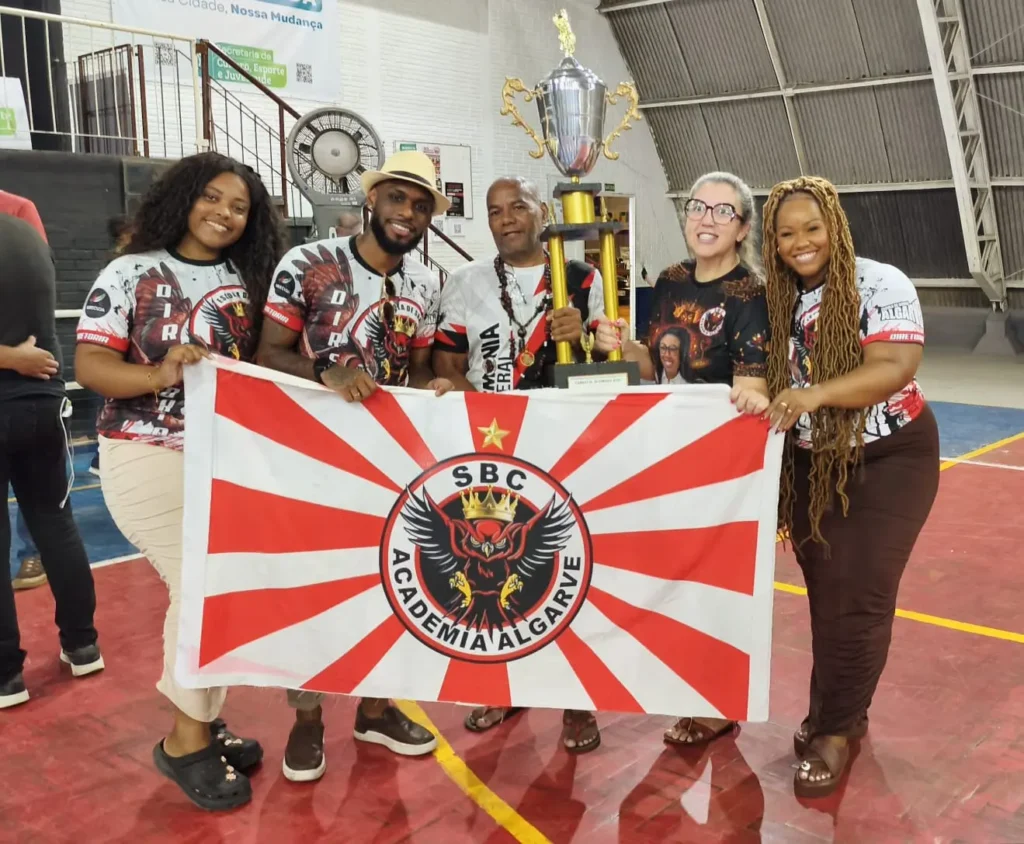 Academia Algarve Conquista o Título do Carnaval de Alvorada 2026