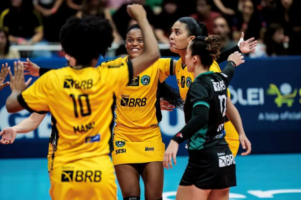 Brasília Vira Jogo Contra o Mackenzie e Avança na Superliga Feminina