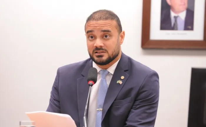 Câmara aprova monitoramento eletrônico de presos com câmeras, GPS e biometria Câmara aprova monitoramento eletrônico de presos com câmeras, GPS e biometria