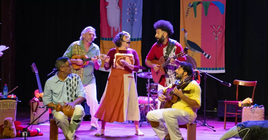 Coletivo Educação pela Arte Celebra 10 Anos com Mostra Repleta de Cultura Coletivo Educação pela Arte Celebra 10 Anos com Mostra Repleta de Cultura