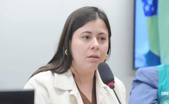 Comissão Aprova Apoio à Economia Criativa em Regiões Atingidas por Calamidade Pública Comissão Aprova Apoio à Economia Criativa em Regiões Atingidas por Calamidade Pública