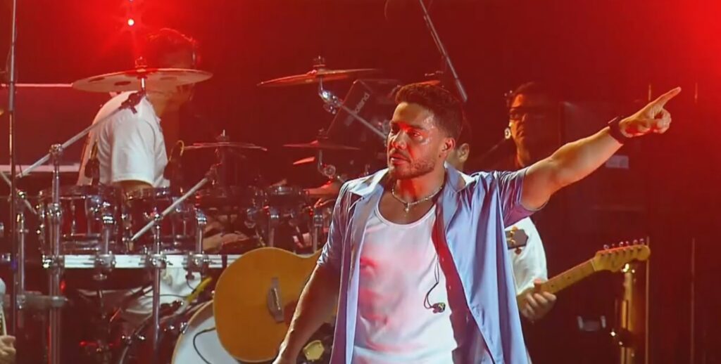 Iperó Fest 2024: Wesley Safadão Abre o Evento com Grandes Sucessos