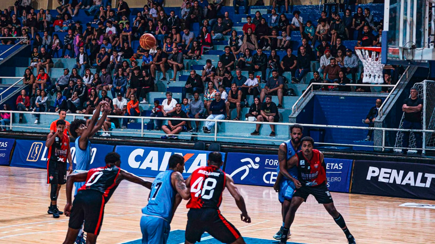 LSB e Corinthians se enfrentam no Ginásio Municipal de Esportes em Sorocaba LSB e Corinthians se enfrentam no Ginásio Municipal de Esportes em Sorocaba