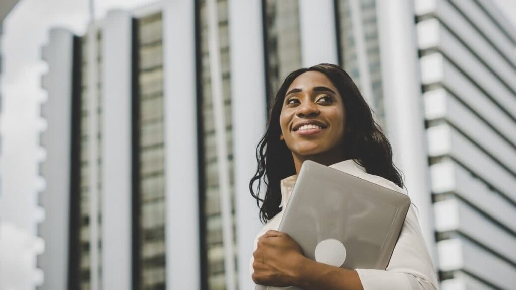 Oportunidades Exclusivas para Mulheres em São Paulo: Prefeitura Oferece Mais de 2 Mil Vagas