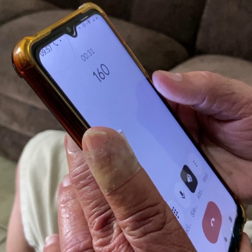 Pacientes enfrentam filas e problemas no Disque Saúde 160 em Campinas: 'Fiz 80 ligações'