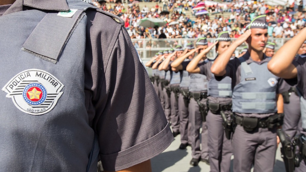 PM Lança Concurso Público com 2,7 Mil Vagas e Salário de R$ 3,3 Mil PM Lança Concurso Público com 2,7 Mil Vagas e Salário de R$ 3,3 Mil