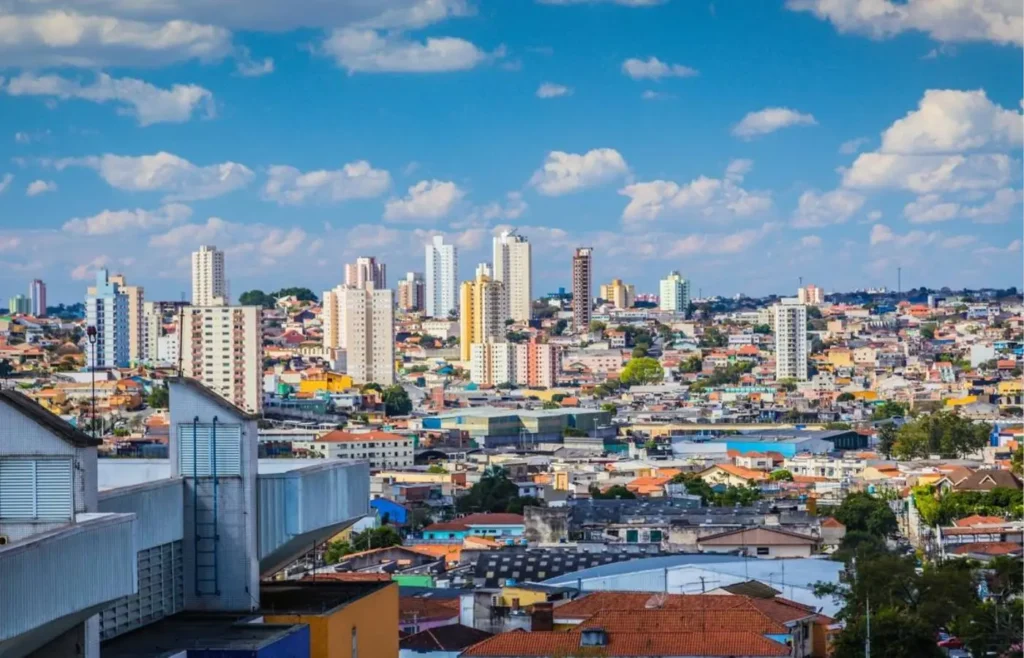 Cidades do Interior do Brasil: Quase 170 Municípios com Receita Orçamentária Superior a R$ 1 Bilhão Cidades do Interior do Brasil: Quase 170 Municípios com Receita Orçamentária Superior a R$ 1 Bilhão