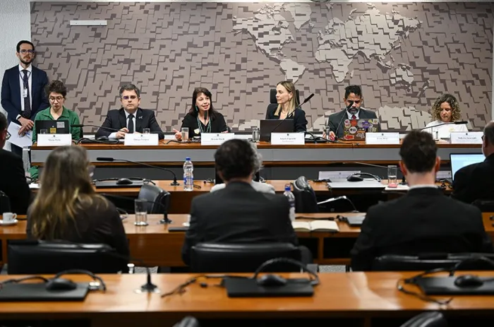 ECA Digital: O Desafio da Mudança Cultural para Proteger Crianças Online ECA Digital: O Desafio da Mudança Cultural para Proteger Crianças Online