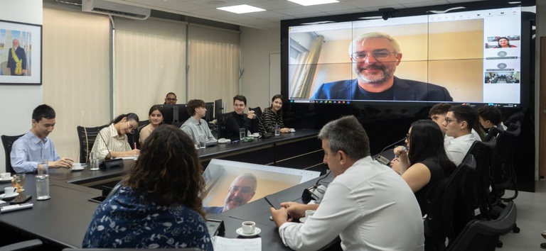 Estudantes da FGV Participam de Imersão em Gestão do SUS no Ministério da Saúde Estudantes da FGV Participam de Imersão em Gestão do SUS no Ministério da Saúde