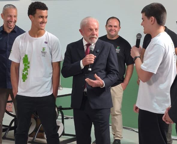 Lula Destaca a Educação na Inauguração do Campus do IFSP em Sorocaba Lula Destaca a Educação na Inauguração do Campus do IFSP em Sorocaba