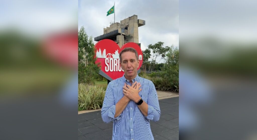 Rodrigo Manga reafirma compromisso com Sorocaba após decisão do STF e mudanças no secretariado Rodrigo Manga reafirma compromisso com Sorocaba após decisão do STF e mudanças no secretariado