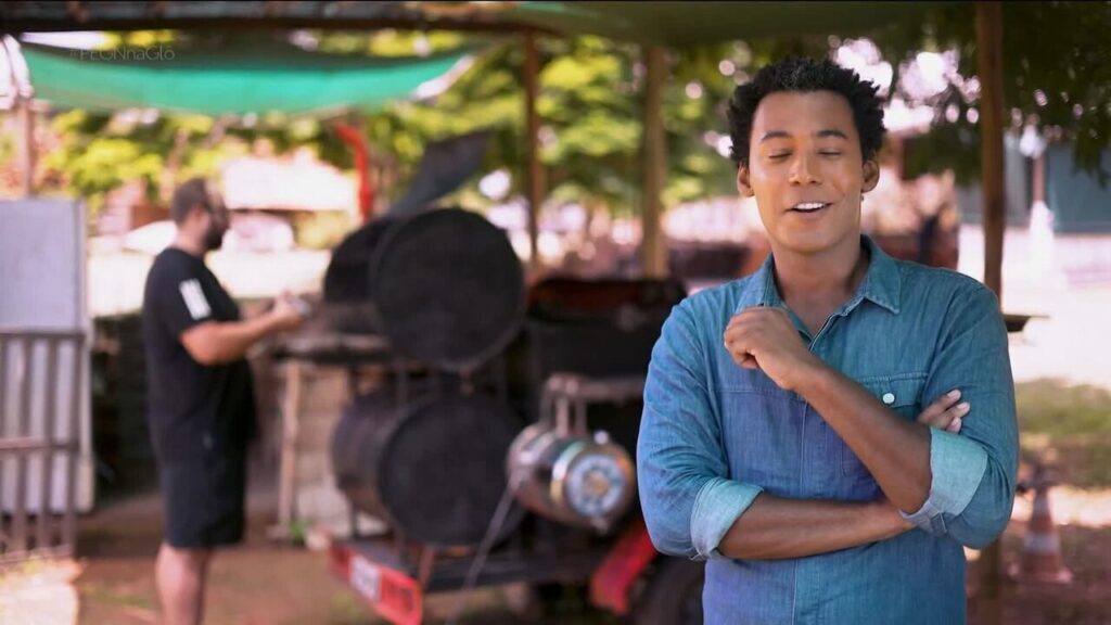 Saco de Carvão Inovador que Acende Sozinho Fatura R$ 1 Milhão