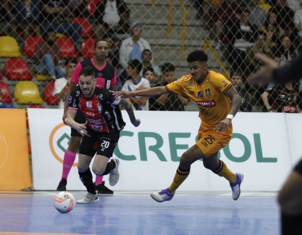 Duelo entre Líderes: Sorocaba Enfrenta o Joinville na Liga Futsal