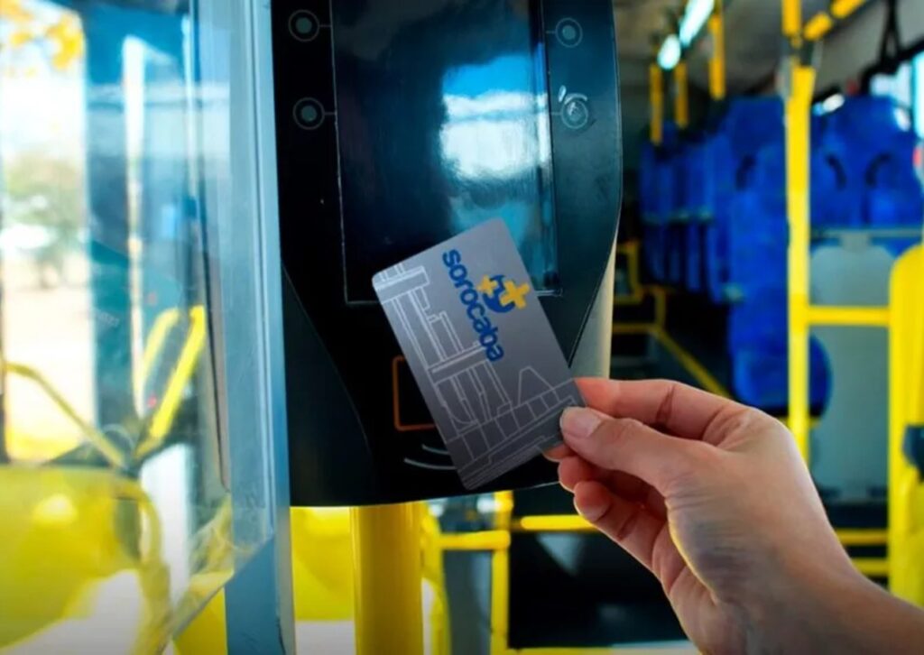 Estudantes de Sorocaba Enfrentam Cobrança Indevida de Passagens Após Retorno do Passe Livre
