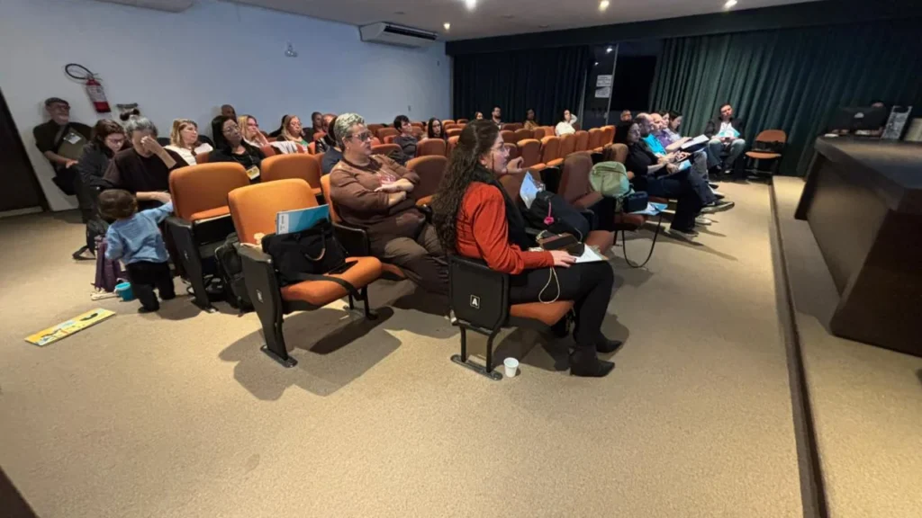 Prefeitura e Conselho promovem 1ª Plenária Municipal de Saúde em Salto para fortalecer o SUS Prefeitura e Conselho promovem 1ª Plenária Municipal de Saúde em Salto para fortalecer o SUS