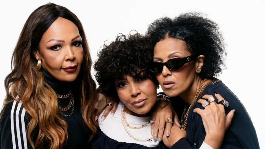 Baile Réveillon Black 2027: Festa Gold com Show da Fat Family e DJs renomados Baile Réveillon Black 2027: Festa Gold com Show da Fat Family e DJs renomados