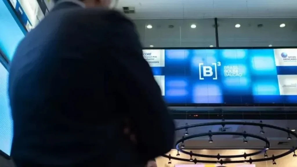 Ibovespa fecha em alta com Santander disparando 13% e Brava Energia liderando perdas Ibovespa fecha em alta com Santander disparando 13% e Brava Energia liderando perdas